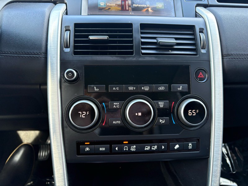 2016 Land Rover Discovery Sport Image 14