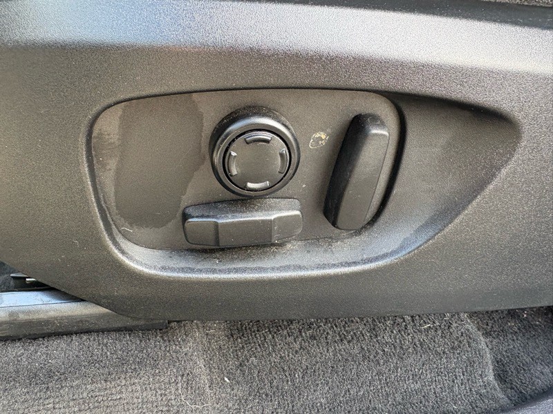 2016 Land Rover Discovery Sport Image 18