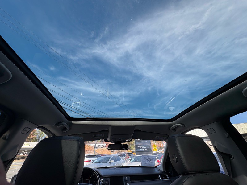 2016 Land Rover Discovery Sport Image 26