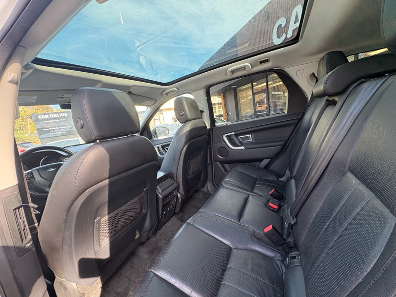 2016 Land Rover Discovery Sport Image 28