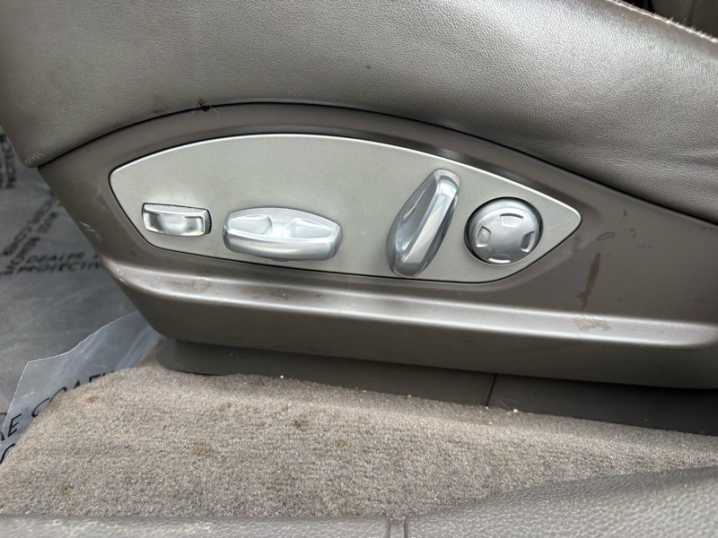 2014 Porsche Panamera Image 26