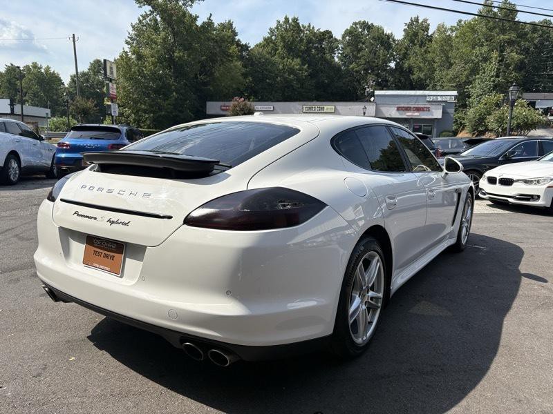 2012 Porsche Panamera Image 5