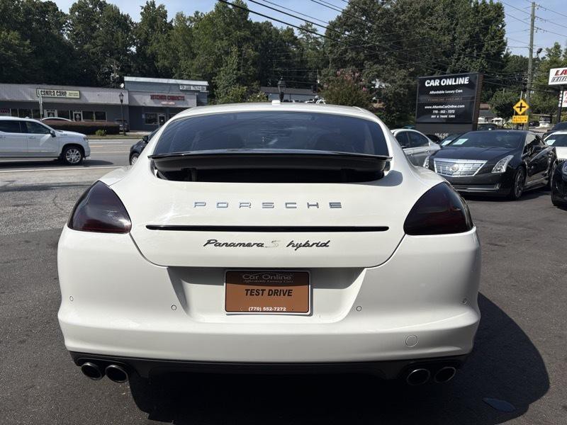 2012 Porsche Panamera Image 6