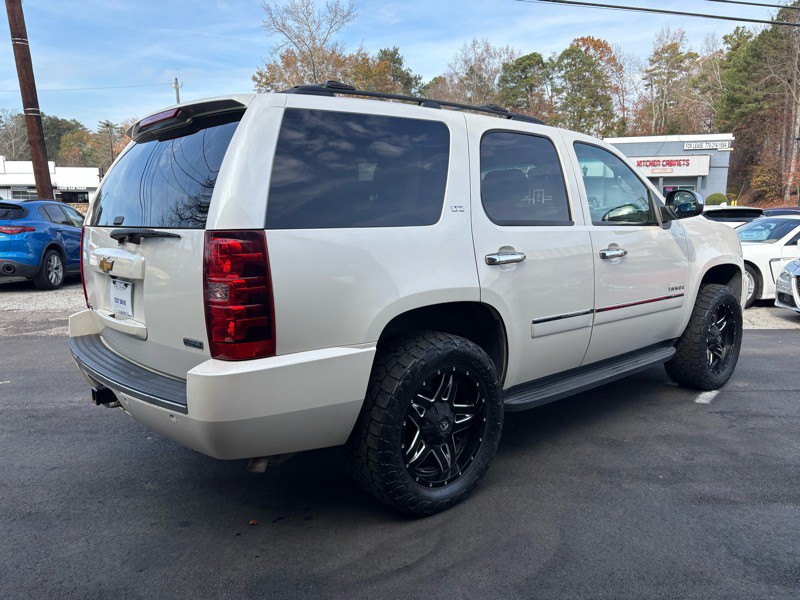 2010 Chevrolet Tahoe Image 5