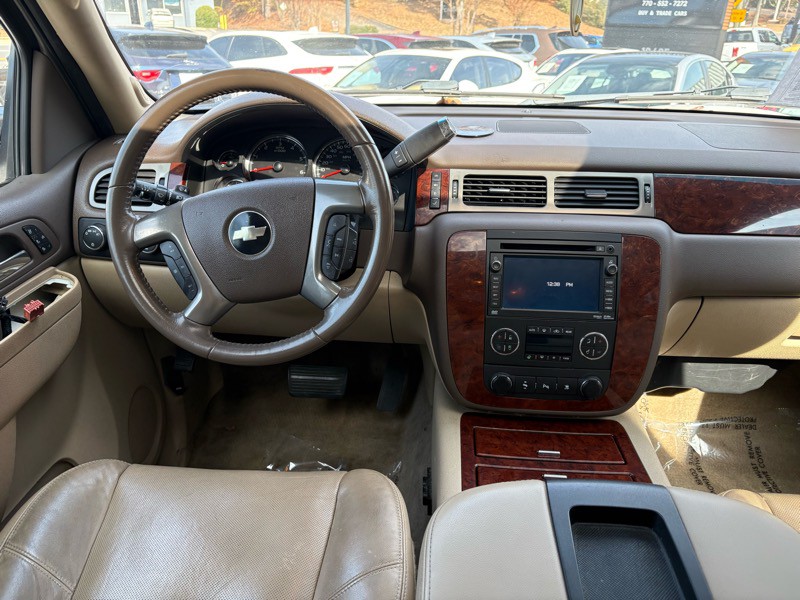 2010 Chevrolet Tahoe Image 10