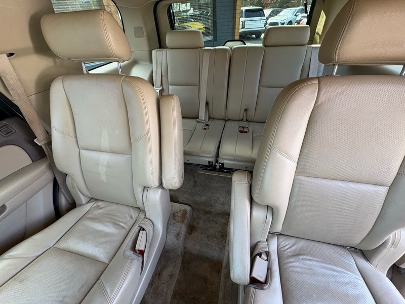 2010 Chevrolet Tahoe Image 17