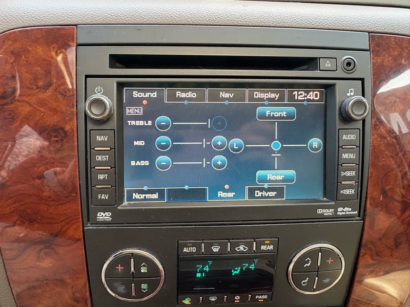 2010 Chevrolet Tahoe Image 19