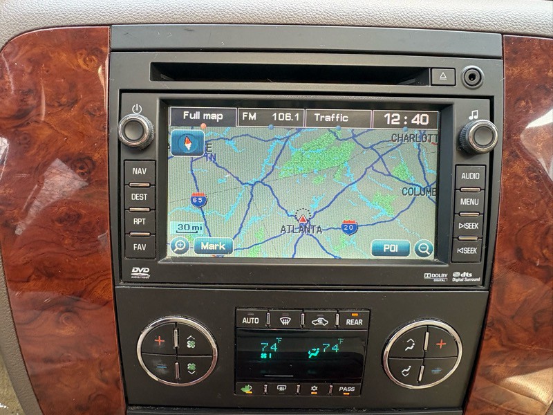 2010 Chevrolet Tahoe Image 21