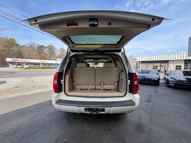 2010 Chevrolet Tahoe Image 27