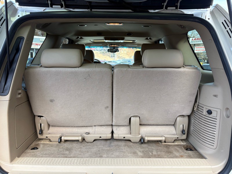 2010 Chevrolet Tahoe Image 29