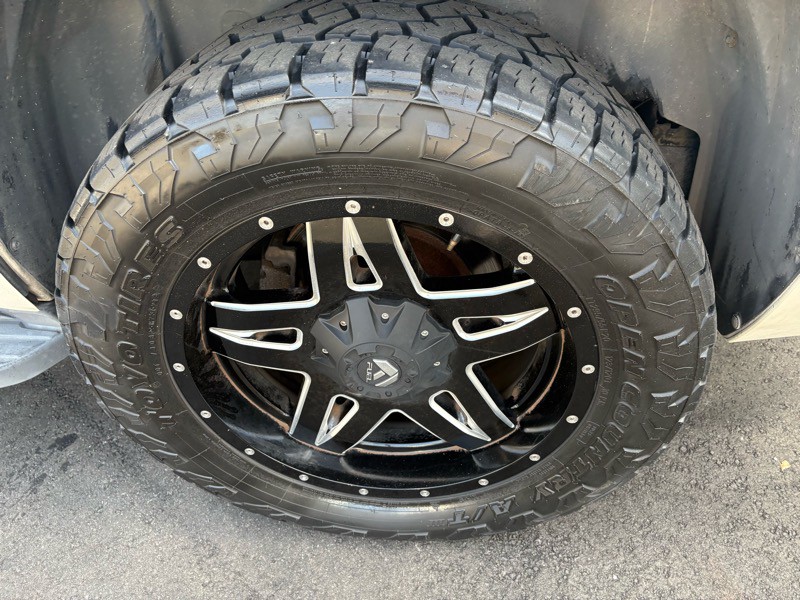 2010 Chevrolet Tahoe Image 30