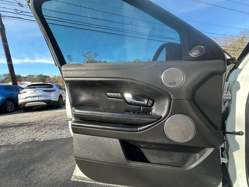 2016 Land Rover Range Rover Evoque Image 20