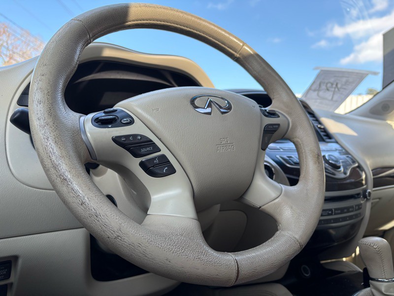 2013 INFINITI JX35 Image 15