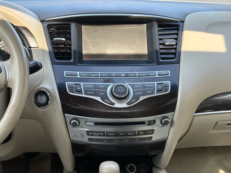 2013 INFINITI JX35 Image 21