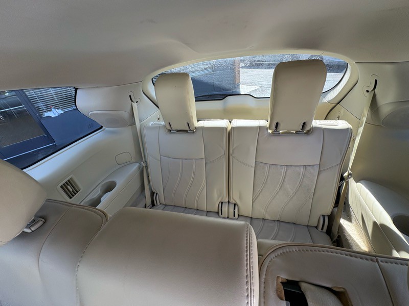 2013 INFINITI JX35 Image 28