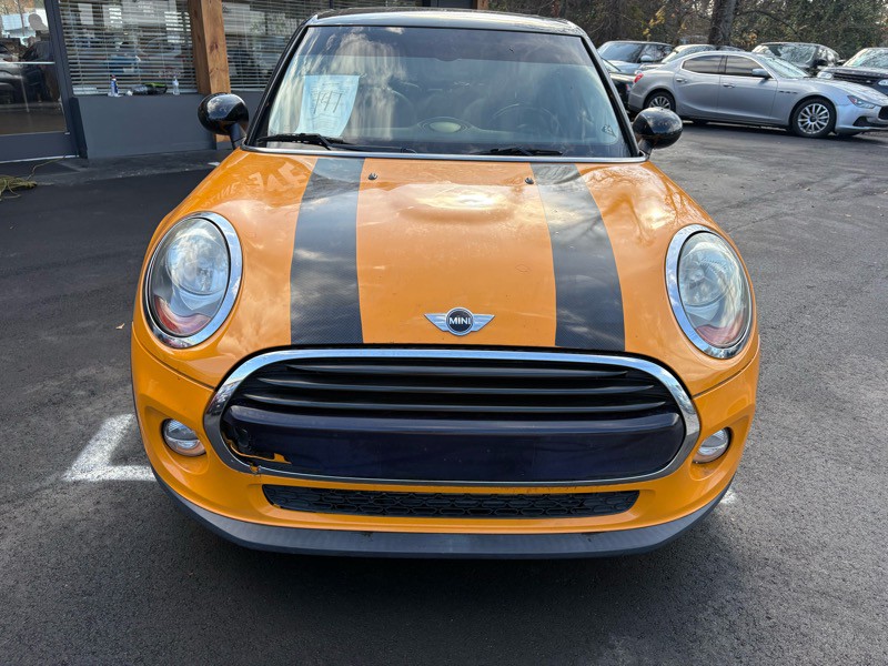 2016 MINI Cooper Image 2