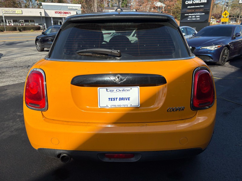 2016 MINI Cooper Image 6
