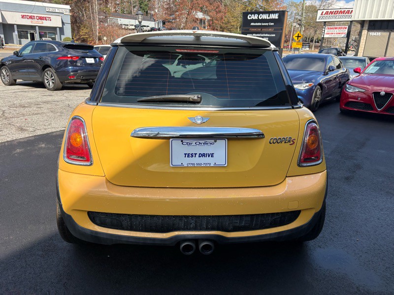 2007 MINI Cooper Image 6