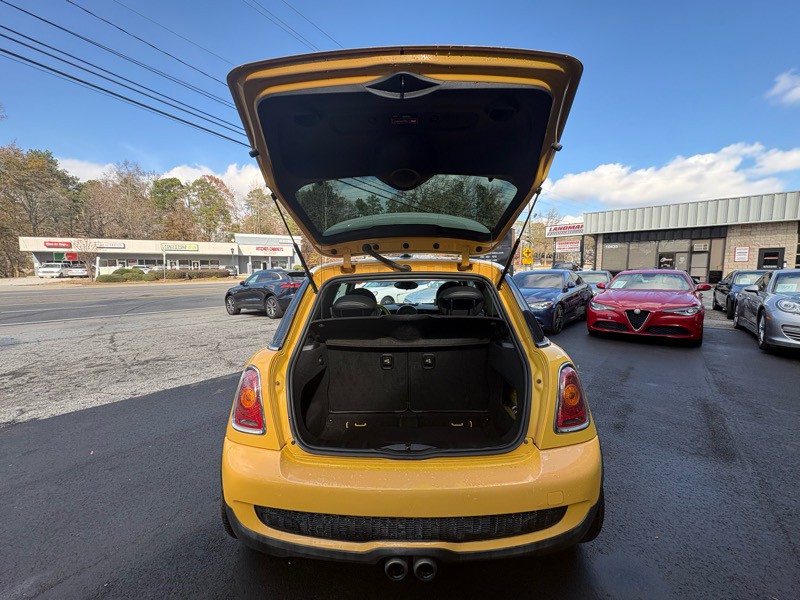 2007 MINI Cooper Image 22