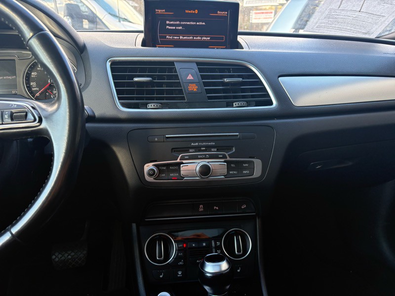 2016 Audi Q3 Image 18