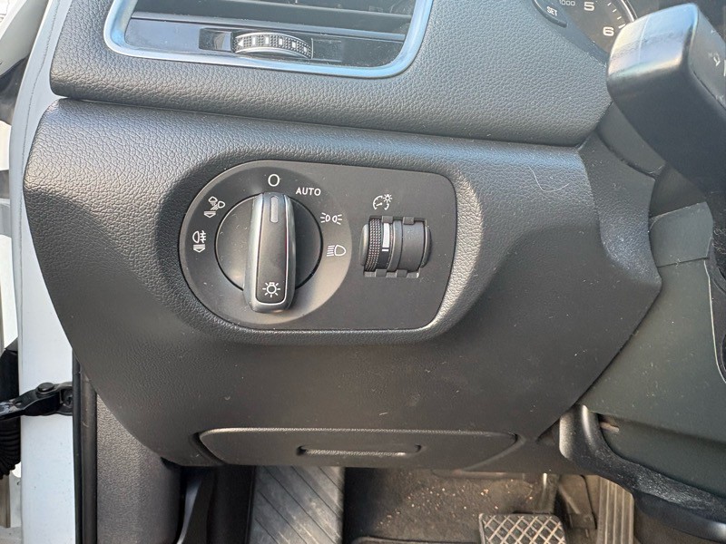 2016 Audi Q3 Image 19