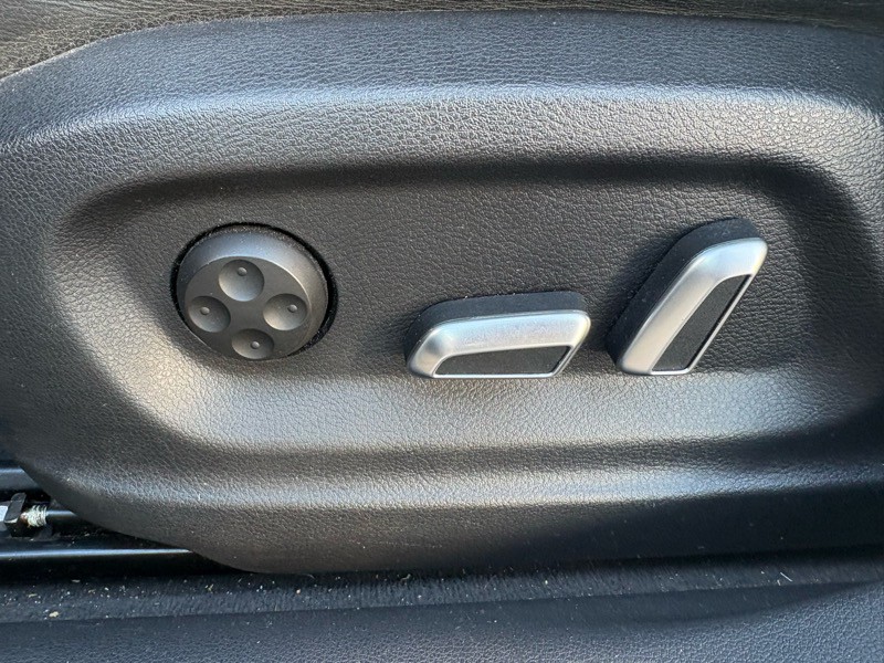 2016 Audi Q3 Image 20