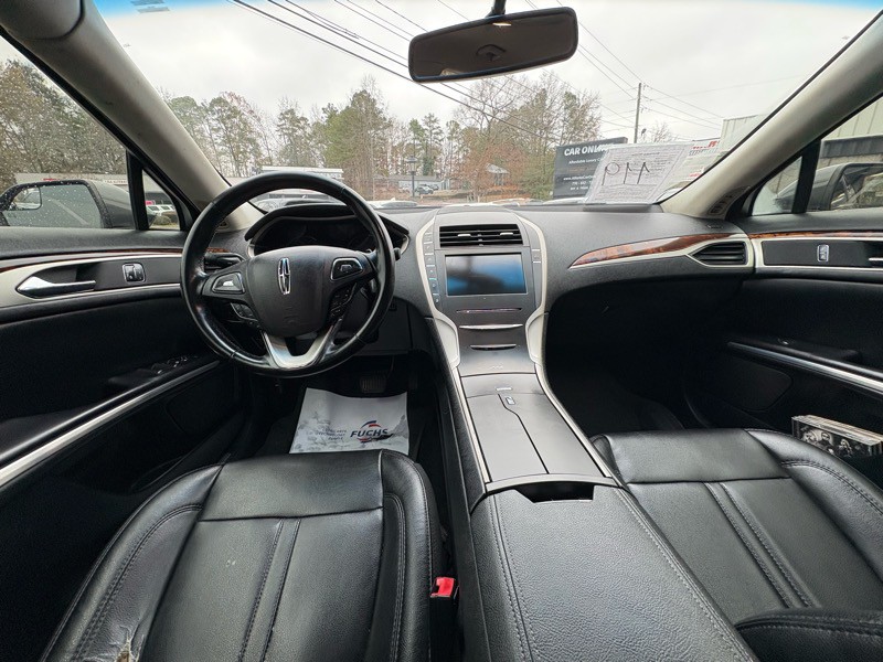 2016 Lincoln MKZ Image 9