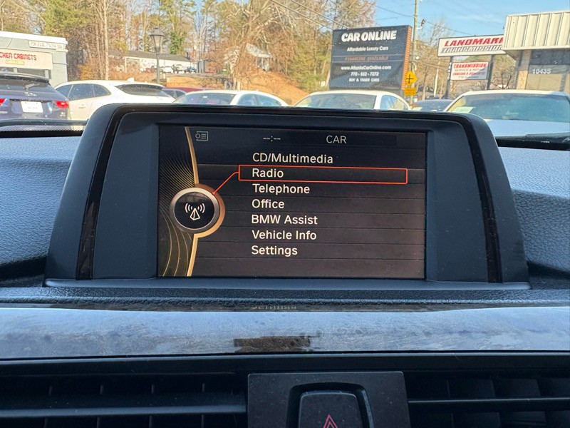 2014 BMW 3 Series Image 11