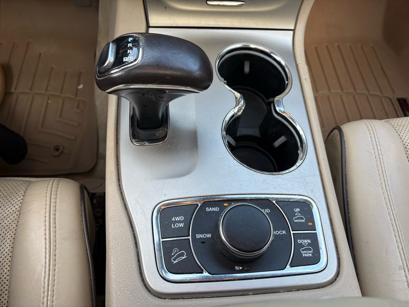 2014 Jeep Grand Cherokee Image 18