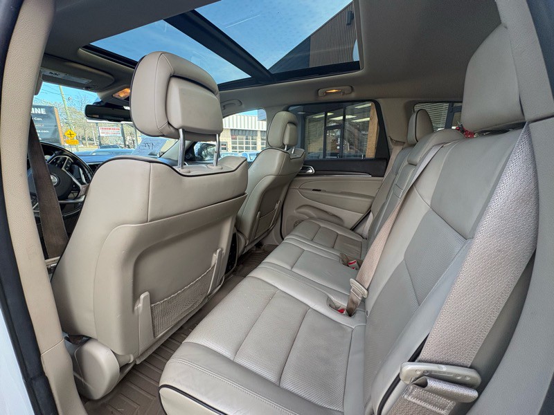 2014 Jeep Grand Cherokee Image 29