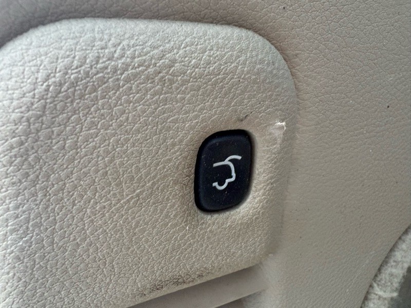 2014 Jeep Grand Cherokee Image 33