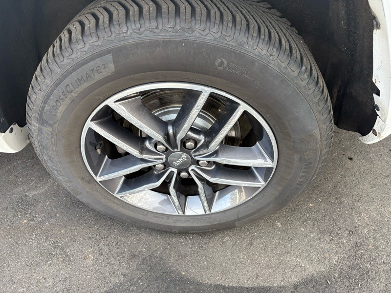 2014 Jeep Grand Cherokee Image 34