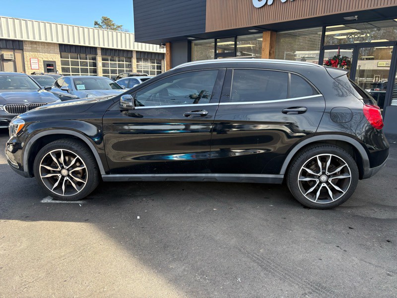 2015 Mercedes-Benz GLA-Class Image 8