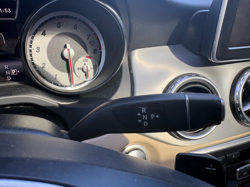 2015 Mercedes-Benz GLA-Class Image 20