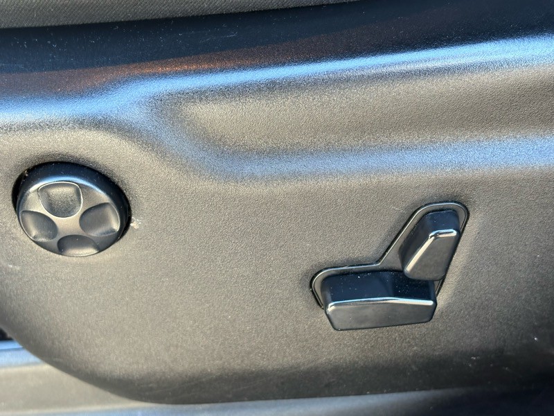 2015 Jeep Grand Cherokee Image 23