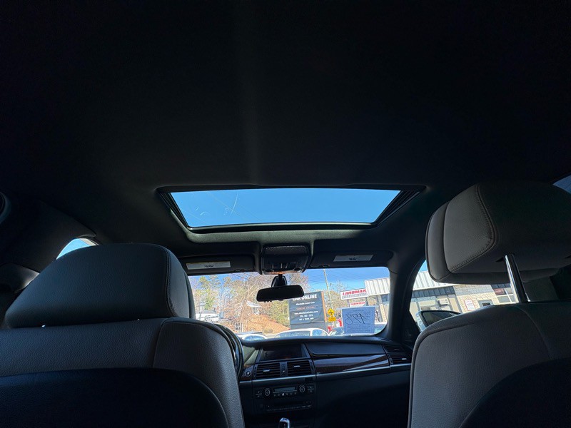 2014 BMW X6 Image 12