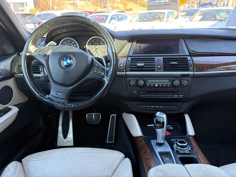 2014 BMW X6 Image 26