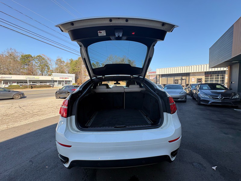 2014 BMW X6 Image 28