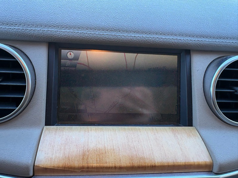 2010 Land Rover LR4 Image 22