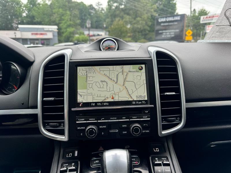 2014 Porsche Cayenne Image 18