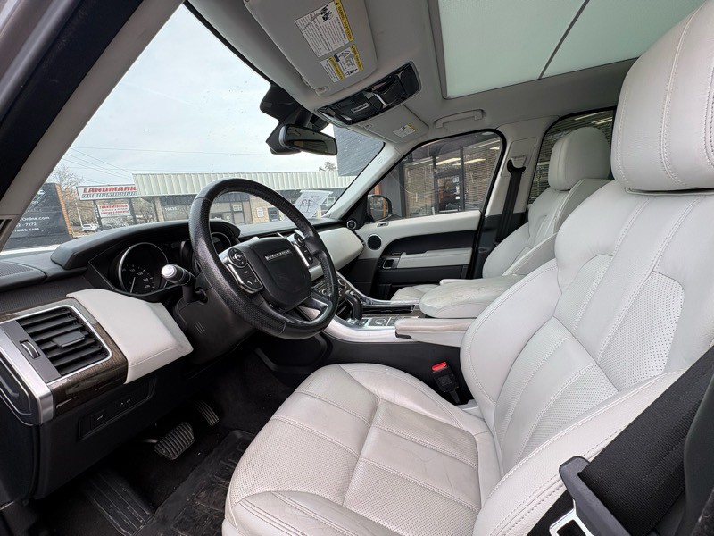 2016 Land Rover Range Rover Sport Image 27