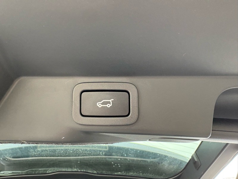 2016 Land Rover Range Rover Sport Image 32