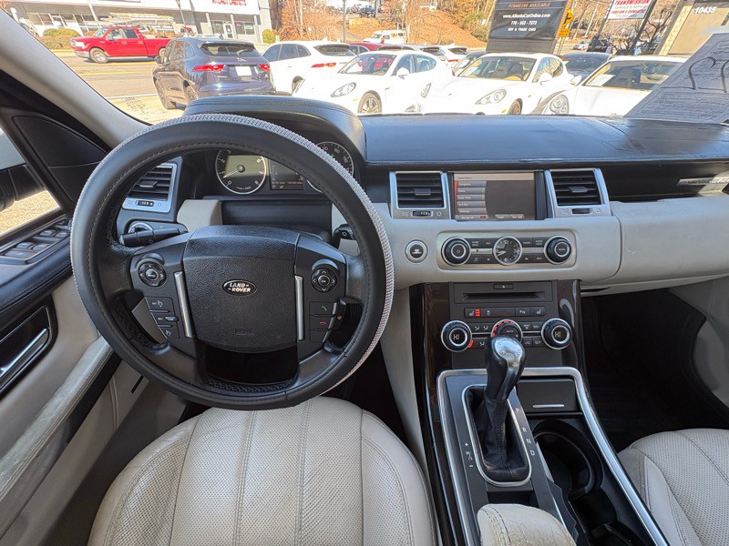 2011 Land Rover Range Rover Sport Image 24