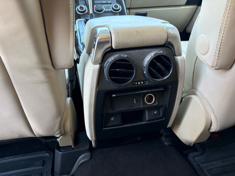 2011 Land Rover Range Rover Sport Image 28