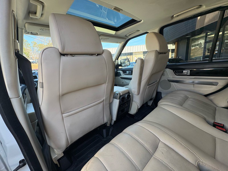 2011 Land Rover Range Rover Sport Image 29