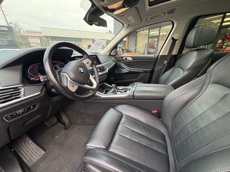 2020 BMW X7 Image 9