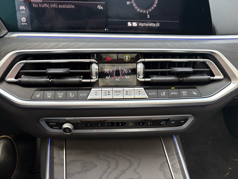 2020 BMW X7 Image 25