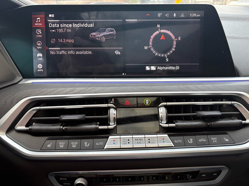 2020 BMW X7 Image 26