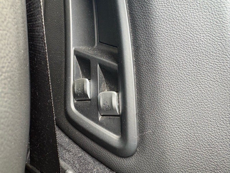 2020 BMW X7 Image 45