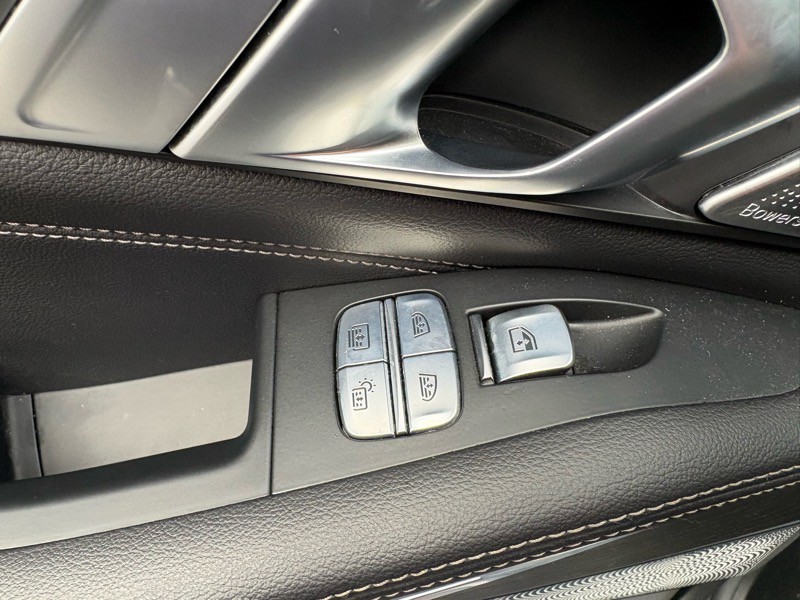 2020 BMW X7 Image 47